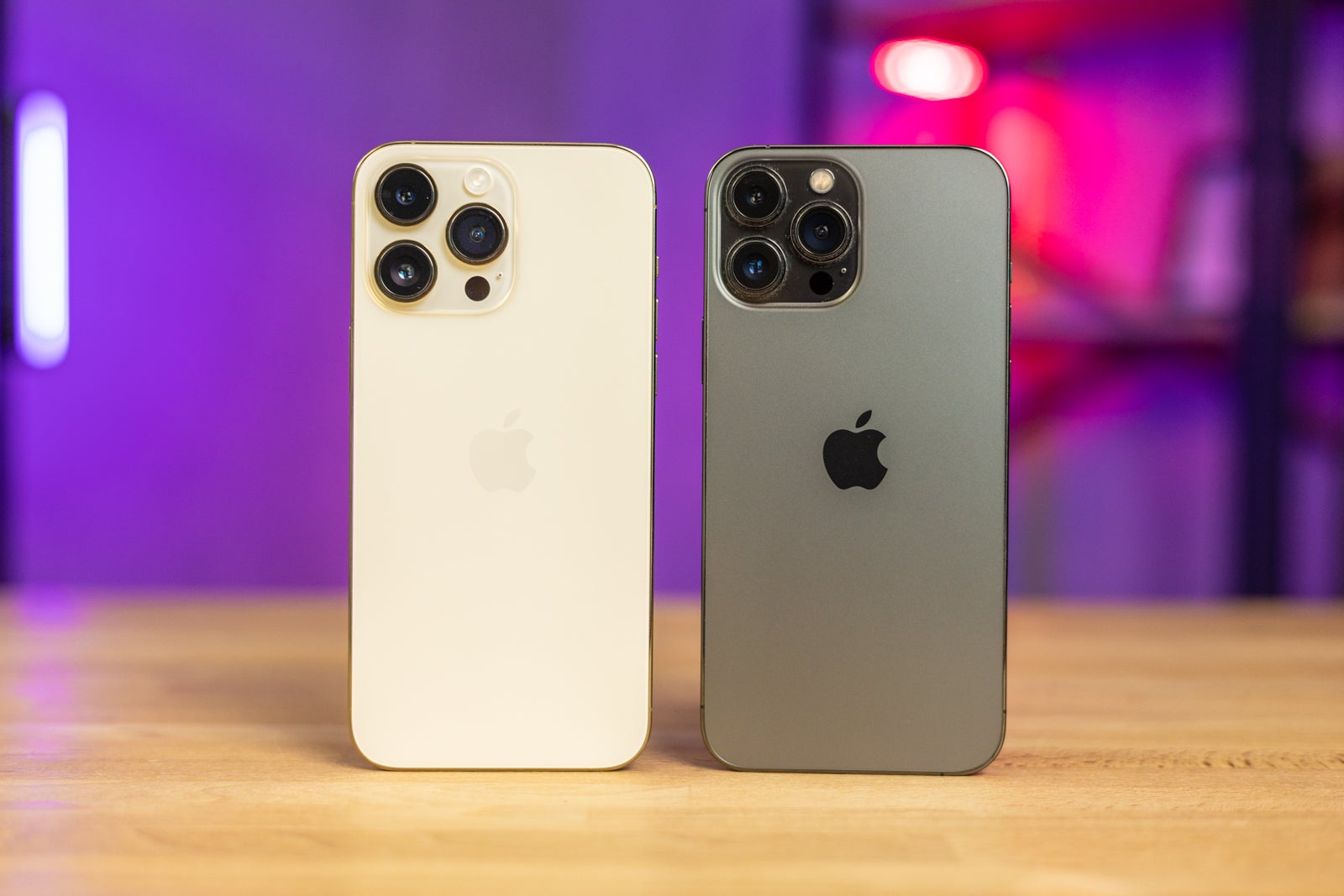 hình nền iPhone 13, 13 Pro, 13 Pro Max 0082