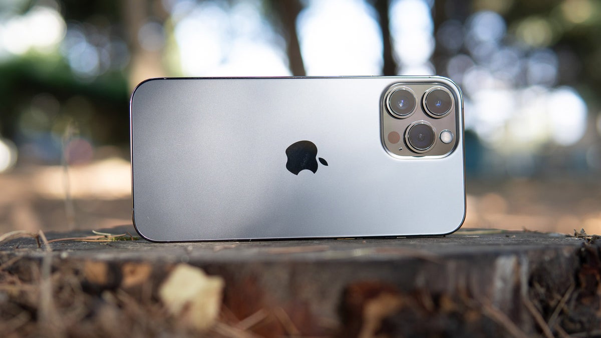 hình nền iPhone 13, 13 Pro, 13 Pro Max 0089